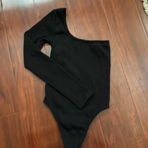 TNA One Shoulder Bodysuit black XS/S